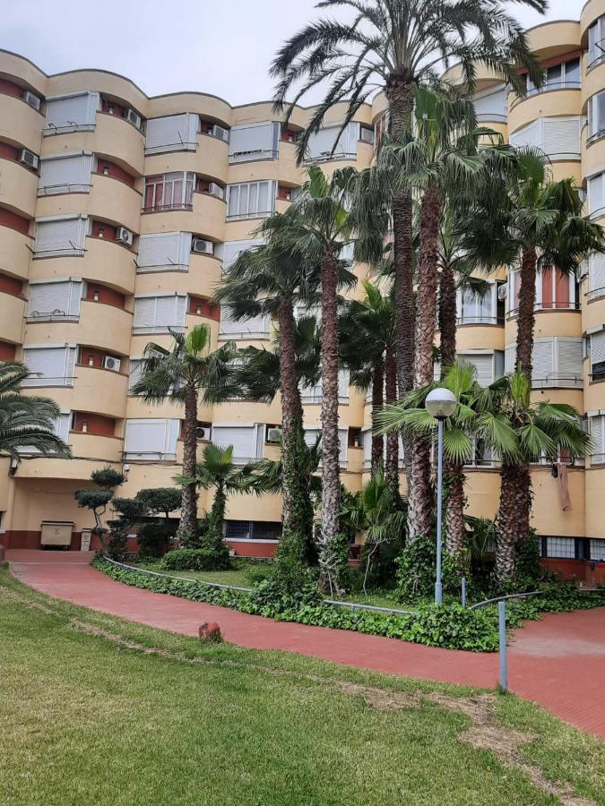 La Pineda Beach Studio Near Port Aventura Appartement Buitenkant foto